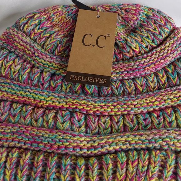 C.C BEANIE HAT VARIEGATED STRIPE MULTI ADULT - Picture 3 of 13